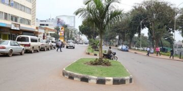 KCCA Suspends On-Street Parking Along Kampala Road and Jinja Road section